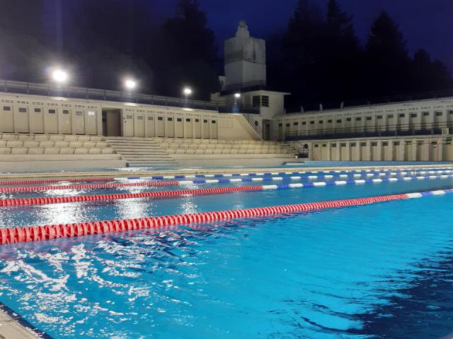 Bruay la Buissière, piscine art déco, bain nocturne© Office de tourisme de Béthune-Bruay