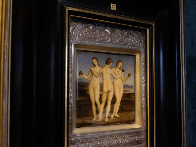 Chantilly _ musée Condé _ Raphaël : les trois Grâces © CRTC Hauts-de-France - Jean-Luc Verbrugghe