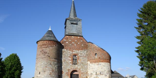 Bancigny, Église fortifiée de Bancigny ©Office de Tourisme du Pays de Thiérache - Picasa