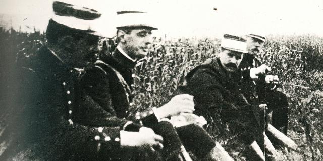 1912, au 33e Régiment d'infanterie (Coll. part)