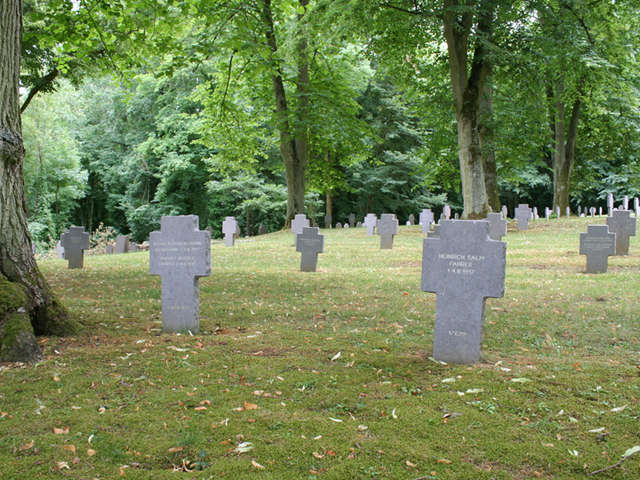 Cimetière allemand de Veslud