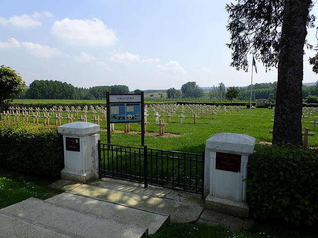 Nécropole militaire française de Thiescourt
