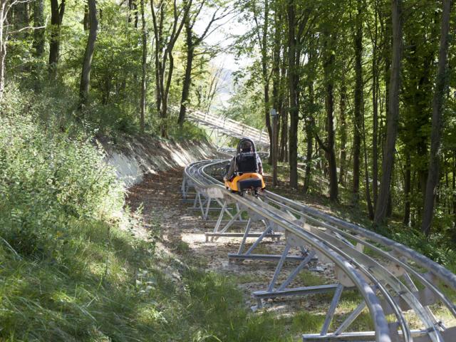 Maisnil-les-Ruitz_Luge au Parc d'Olhain © Brigitte Baudesson-OT Béthune Bruay