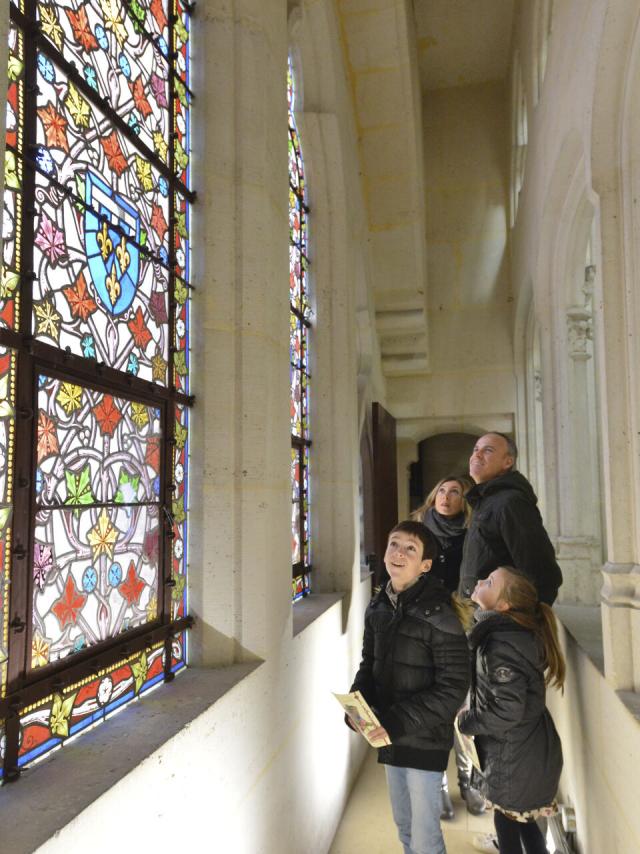 Pierrefonds_vitraux dans la chapelle du château©CRTC Hauts-de-France_Nicolas Bryant