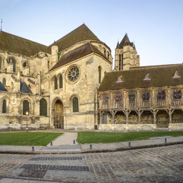 Noyon _ Cathédrale Notre-Dame © CRTC Hauts-de-France - Nicolas Bryant