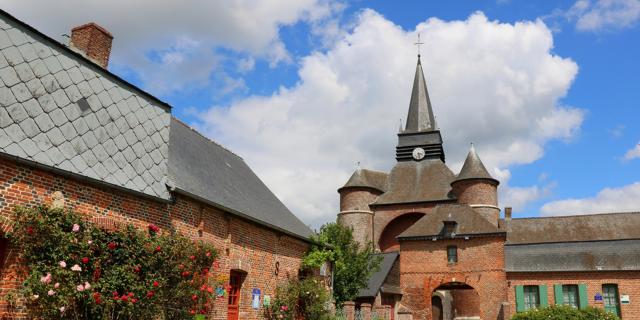 Parfondeval, Église Saint-Médard ©Office de Tourisme du Pays de Thiérache