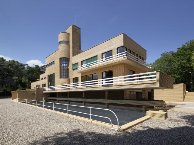 Croix Villa Cavrois, vue d'ensemble sud-est © Centre des Monuments Nationaux - Jean-Luc Paillé